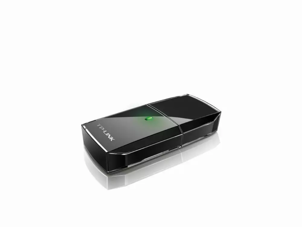 Безжичен адаптер TP-LINK Archer T2U, AC600, Dual band, USB, вградена антена