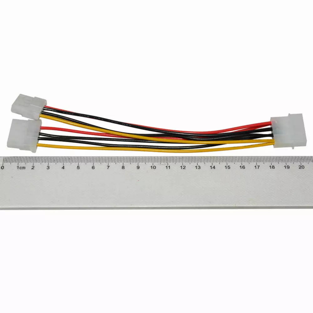 Makki Кабел Molex Power Splitter Y Cable - MAKKI-CE302-0.2m