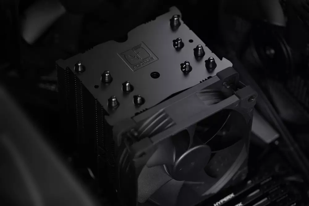 Охладител Noctua NH-U9S chromax.black CPU Cooler  
