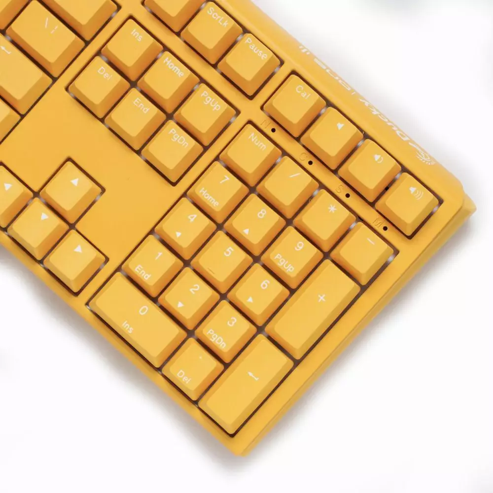 Геймърскa механична клавиатура Ducky One 3 Yellow Full-Size Cherry MX Clear
