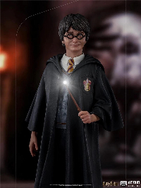 Статуетка Iron Studios: Harry Potter - Harry Potter Art Scale Statue 1/10 WBHPM40721-10