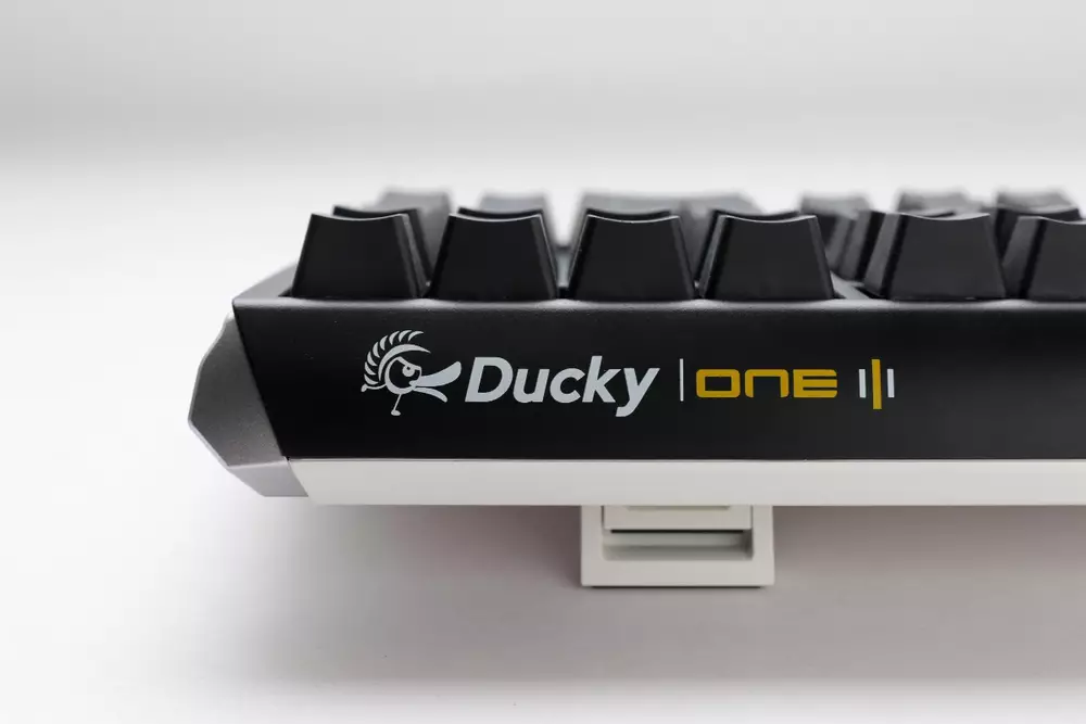 Геймърскa механична клавиатура Ducky One 3 Classic TKL Hotswap Cherry MX Black RGB PBT Keycaps