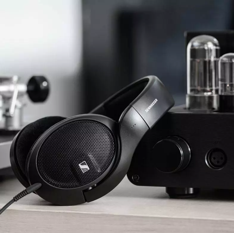 Слушалки Sennheiser HD 560S