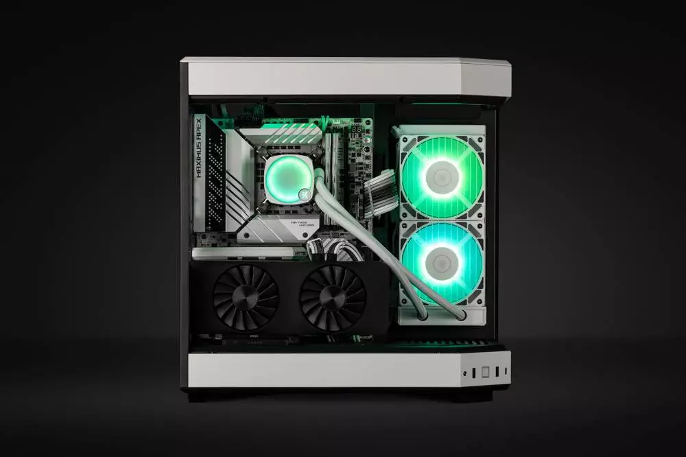 Водно охлаждане за процесор EK-Nucleus AIO CR240 Lux D-RGB - White
