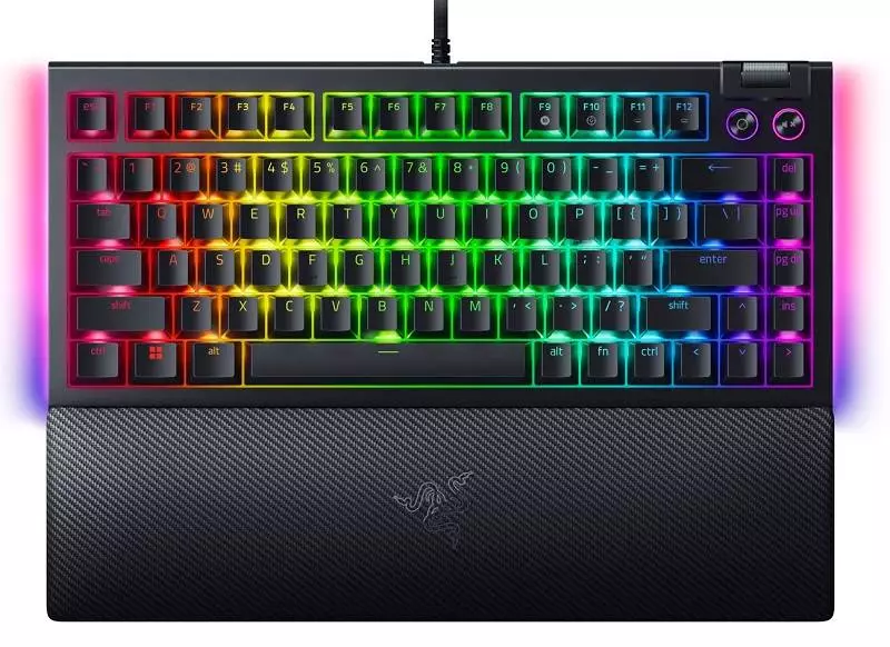 Геймъркса клавиатура RAZER Blackwdow v4 75% - RZ03-05000100-R3M1