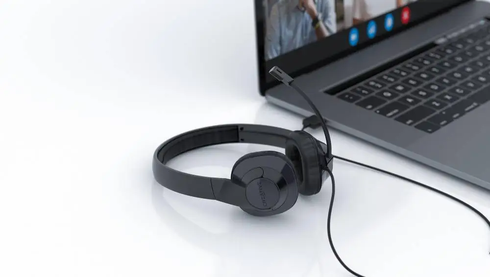 Слушалки с микрофон Creative HS-720 V2 - USB