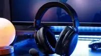 MCHOSE безжични геймърски слушалки Wireless Gaming Headphones - V9 Pro Icy White - Bluetooth , 2.4G
